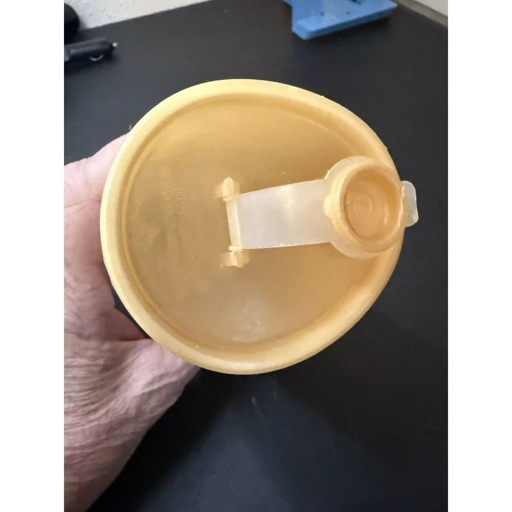 Vintage Tupperware 2 Piece Container with Pour Spout With the Tupper Seal Head